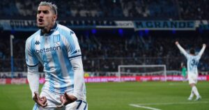 Tras su golazo ante Tigre, el dato de Balboa que ilusiona a Racing para enfrentar a Peñarol imagen-2