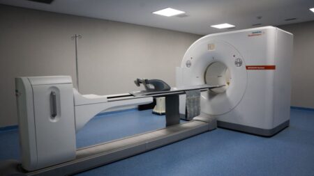Histórico: Hoy comenzó a funcionar el equipo PET/TC en el Hospital Madariaga imagen-70