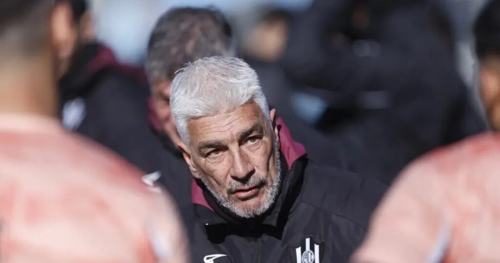 Pese al triunfo sobre Lanús en la Sudamericana, Omar De Felippe dijo que Central Córdoba se quedó "sin juego" imagen-41
