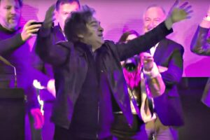 Desde “psicopatear a la población” a “Nunca más”: las frases más destacadas del discurso de Javier Milei en La Plata imagen-1