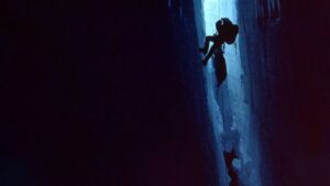 En 1985, dos montañeros descendieron del Siula Grande en Perú y vivieron, sin saberlo, una de las mayores historias de supervivencia jamás contadas imagen-4