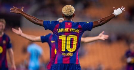 El Barcelona goleó en un amistoso y se prepara para una nueva temporada imagen-17