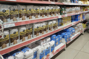 "No acepten locuras", el rezo del Gobierno ante los supermercados imagen-2