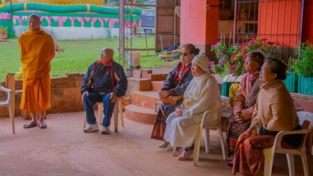 Se realizó una charla preventiva sobre incendios en el templo budista de Itaembé Guazú imagen-8