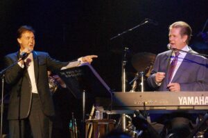 La secreta rivalidad que mantuvo un Beatle con otro músico y que solo se terminó con la muerte de uno de ellos imagen-1