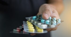Trump amenaza con aranceles de 250% a las farmacéuticas: "Queremos que los medicamentos se fabriquen en Estados Unidos" imagen-4