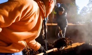 Estudiantes de Irigoyen convierten residuos animales en compost para mejorar cosechas imagen-1