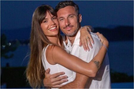 Pico Mónaco compartió el álbum de fotos más íntimo de sus días con su mujer Diana Arnopoulos y sus hijos en Grecia imagen-14