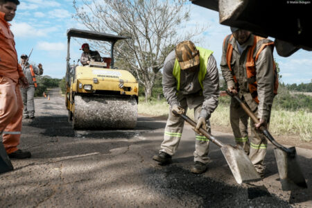 Avanza el mantenimiento integral sobre la Ruta Provincial N° 4 entre San Javier y Leandro N. Alem imagen-7