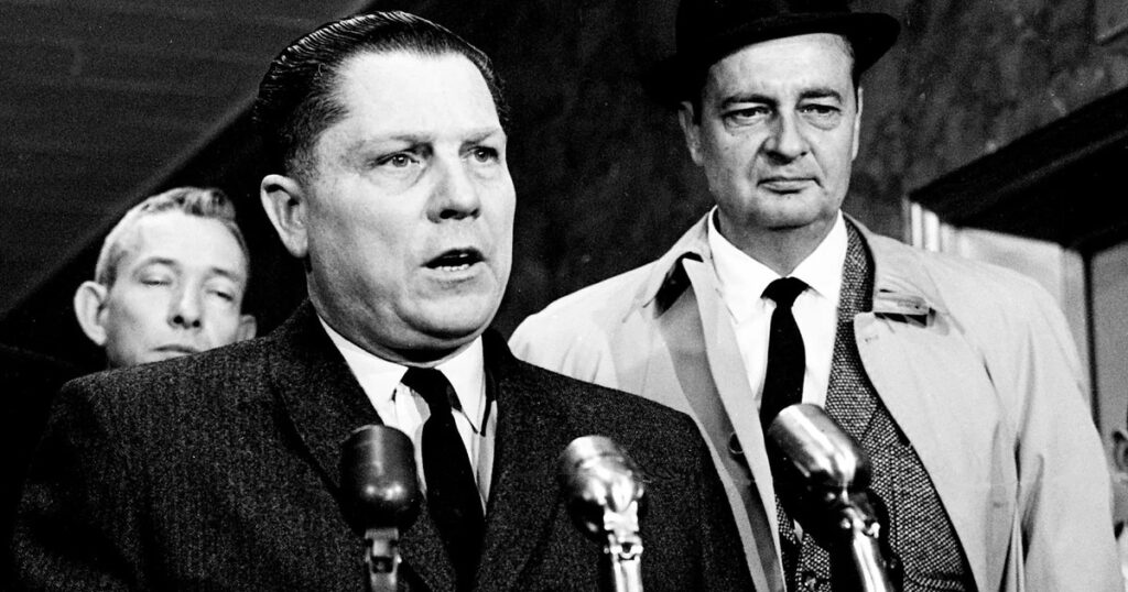 ¿Qué pasó con Jimmy Hoffa? Se cumplen 50 años de la misteriosa desaparición de uno de los sindicalistas más poderosos de Estados Unidos imagen-98