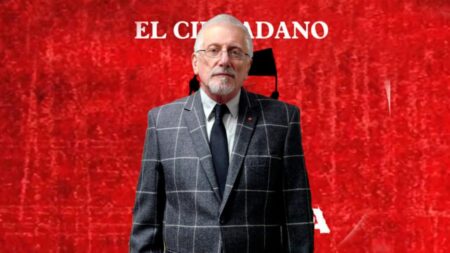 “El dólar sigue marcando la agenda de Milei y Caputo”, observa analista imagen-14