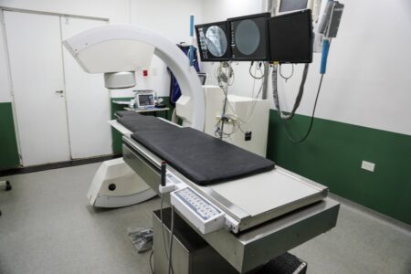 Passalacqua inauguró la sala de Hemodinamia remodelada en el Hospital Samic de Puerto Iguazú imagen-6