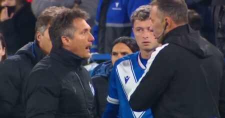 "¡Me muero si hago trampa!": el audio del estallido de furia de Guillermo Barros Schelotto, expulsado en Vélez y cara a cara con Vaccari imagen-20