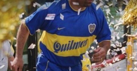 La sentida carta de despedida de Chicho Serna tras su salida de Boca: "Me alejo porque..." imagen-14