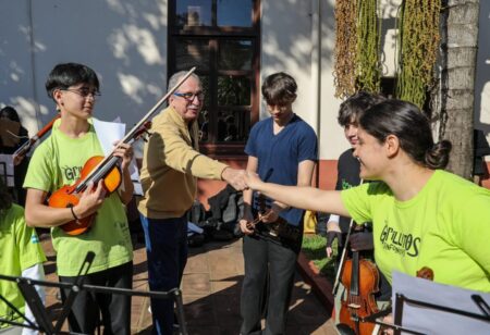 Passalacqua acompañó el lanzamiento de “Iguazú Suena 2025” con la presentación musical de los Grillitos Sinfónicos imagen-6