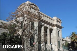 La escuela que funciona en un palacio triangular y es un ícono de Caballito imagen-2