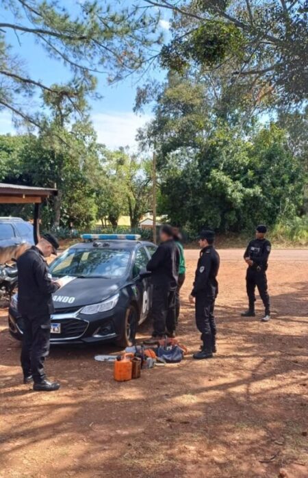 Apeo Ilegal: la policía secuestró elementos y detuvo a dos hombres por el hecho imagen-9