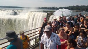 Vacaciones de invierno 2025: impacto económico de $1,5 billones superó expectativas imagen-2