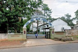 Tras un hecho de violencia, expulsaron a 3 estudiantes el Liceo Storni de Posadas imagen-9