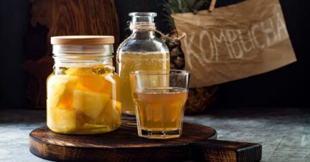 Kombucha fermentada: sus probióticas propiedades curativas para tu digestión imagen-6