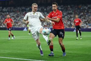 Franco Mastantuono debutó en Real Madrid, que le ganó 1 a 0 a Osasuna por la Liga de España imagen-2