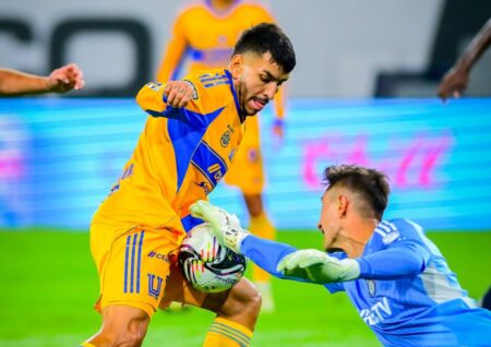 Ángel Correa arrancó con todo en Tigres de México: cuatro goles en dos partidos imagen-10
