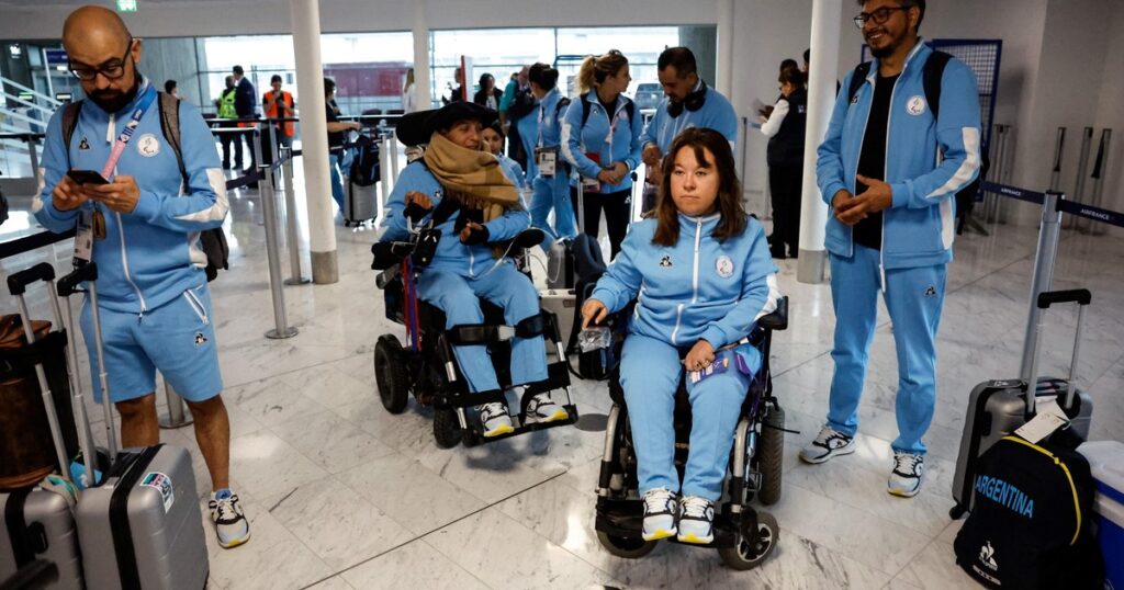 Le rompieron la silla a una medallista paralímpica en el aeropuerto: "Ya no se puede reparar" imagen-5