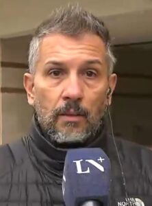 Qué dijo el hermano del joven enterrado al lado de donde vivió Cerati sobre los dueños de la casa investigada imagen-1