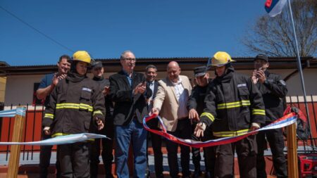EN UNA JORNADA HISTÓRICA PARA PANAMBÍ Y CON EL APOYO DEL GOBIERNO DE MISIONES, SE CREÓ LA NUEVA DIVISIÓN DE BOMBEROS Y SE INAUGURÓ OFICIALMENTE SU CUA... imagen-89
