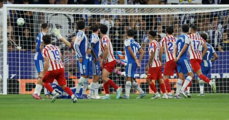 Qué dijeron en España del tremendo golazo de tiro libre de Julián Álvarez ante el Espanyol imagen-27