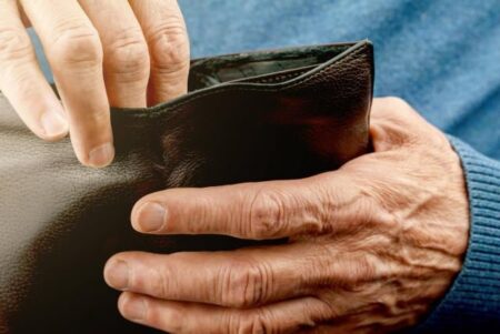 Hay menos plata en el hogar que antes de la devaluación y más del 60% consume menos imagen-5