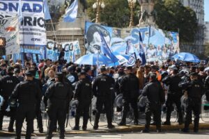 Sesión en el Senado, en vivo: votan la emergencia pediátrica y el financiamiento de universidades nacionales hoy, jueves 21 de agosto imagen-1