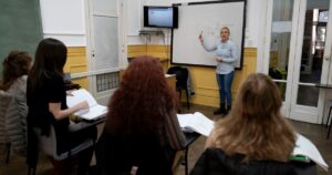 Jubilaciones docentes nacionales: se definió cuál será el aumento a partir septiembre imagen-4