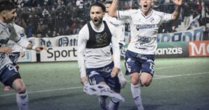 En un final bien picante, Quilmes le ganó a Atlanta y lo dejó sin punta imagen-1