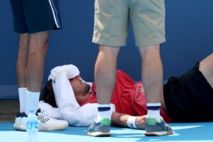 Un desmayo y una señal: alarma por partida doble en el Masters 1000 de Cincinnati imagen-1