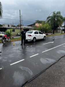 Posadas: triple colisión en avenida Urquiza, una mujer resultó lesionada imagen-4