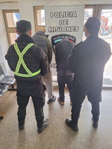 Con cámaras del 911 frustraron dos robos y se detuvieron a tres hombres en Posadas imagen-13