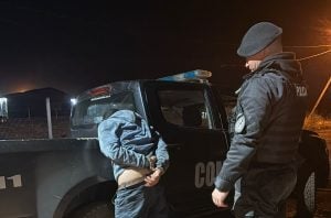 Detuvieron en San Antonio a dos brasileños con pedidos de captura y tobilleras electrónicas imagen-7