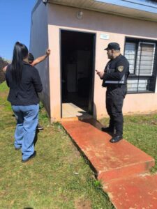 Policías asistieron de urgencia a una bebé descompensada en Posadas imagen-1