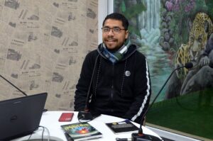 César Batista: del poemario a la novela, el escritor misionero que combina mitos, relatos urbanos y talleres de escritura imagen-1