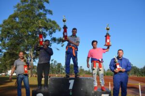 Karting terrado: la quinta fecha dejó buen espectáculo y campeonatos que comienzan a tener dueños imagen-1