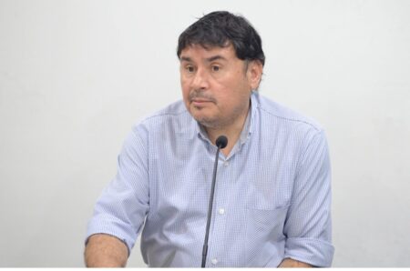 El escritor Marcelo Galeano presentó “Luciana” y reflexionó sobre la resiliencia y la difusión de la literatura misionera junto a Marcelo Benczarski imagen-18