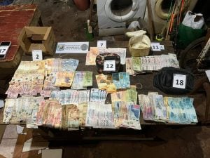 San Javier: allanaron la casa de una mujer y hallaron cocaína, marihuana y casi dos millones de pesos imagen-8