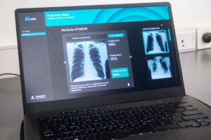 Tecnología aplicada: el desafío de humanizar el negocio de la salud imagen-1