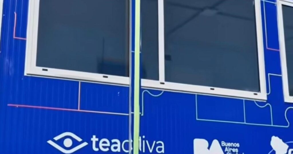 El Turismo Carretera inauguró el primer palco sensorial móvil imagen-4