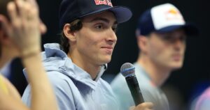 Mondo Duplantis, de hacer historia con la garrocha a su pregunta incómoda a otro atleta en la conferencia previa de la Diamond League imagen-3