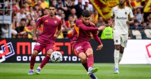 Matías Soulé terminó con molestias en su tobillo a pesar de su gol ante el Lens: qué dicen desde Italia imagen-3