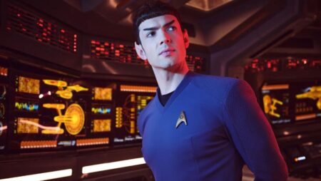 Se confirma que Spock está relacionado con el mítico detective Sherlock Holmes imagen-9