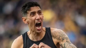Tiro libre para el recuerdo, primera victoria y récord: así fue el clásico de Di María - TyC Sports imagen-3