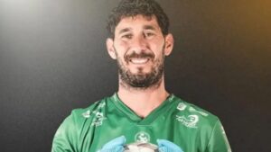 Manuel García, el arquero que se retira tras ser diagnosticado con una enfermedad degenerativa imagen-1